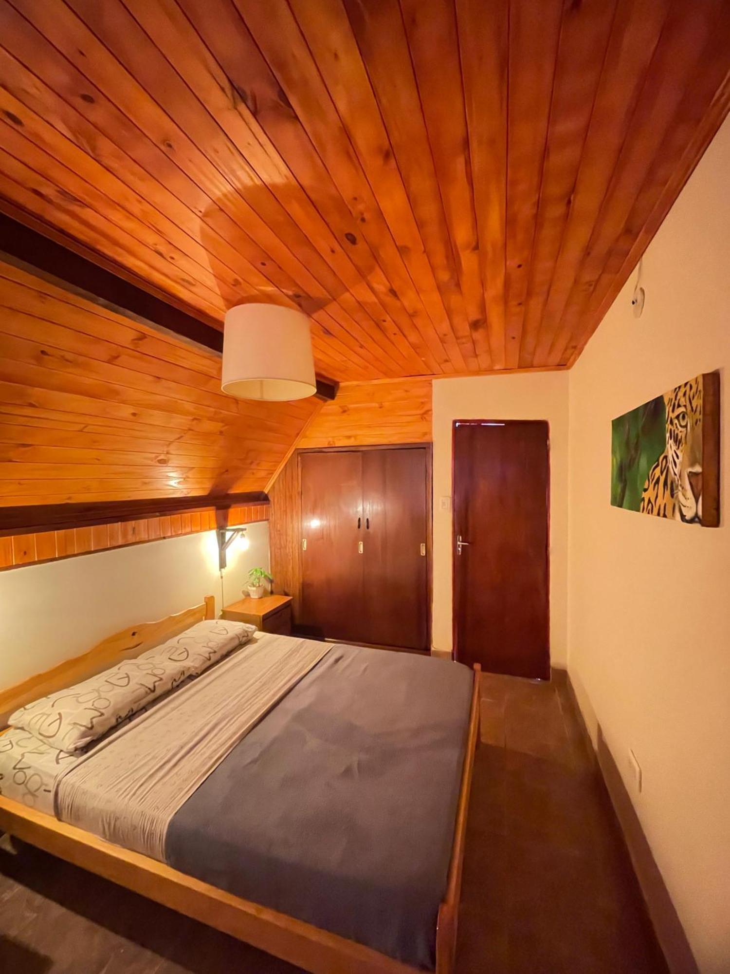 Bungalow Hostel Iguazu Puerto Iguazu Bagian luar foto